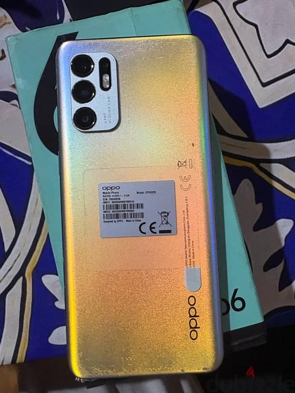 Oppo Reno6 0