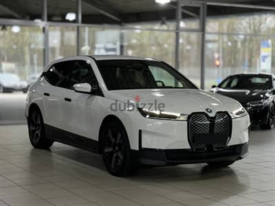 BMW IX 40 XDrive 2022 - استيراد مبادرة المغتربين