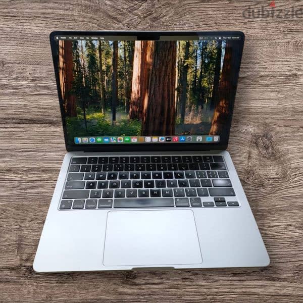 Macbook air m2 13.6 inch Ram 16gb storage 1TB 0