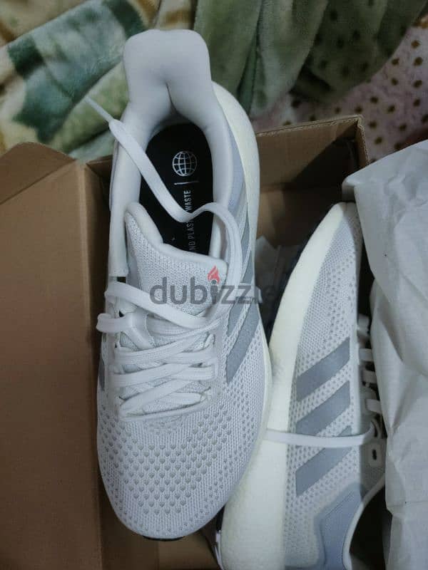 ADIDAS ULTRABOUNCE اديداس التر باونس اصلي اورجينال 4