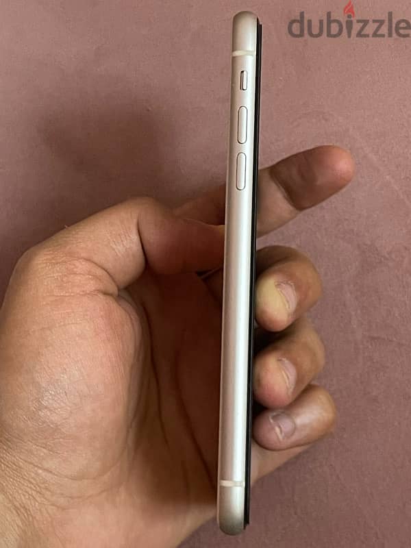 iPhone 11 64GB 6