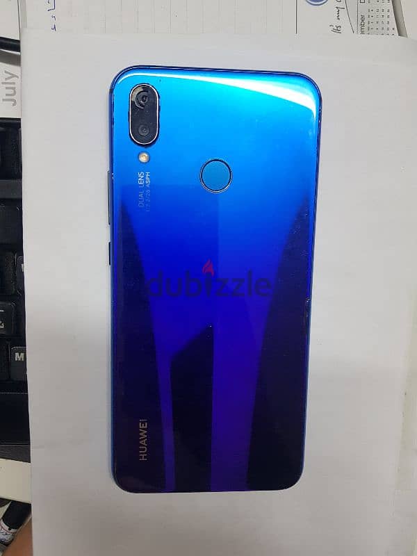 Huawei Nova 3i 1