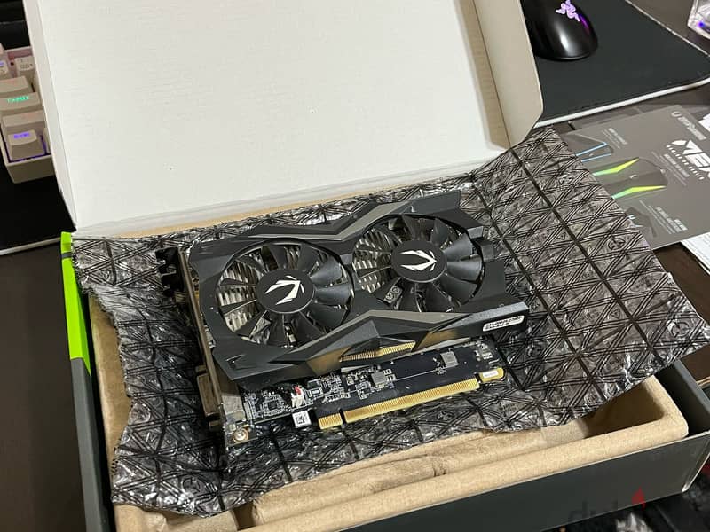 GeForce GTX 1650 SUPER | 4GB GDDR6 0