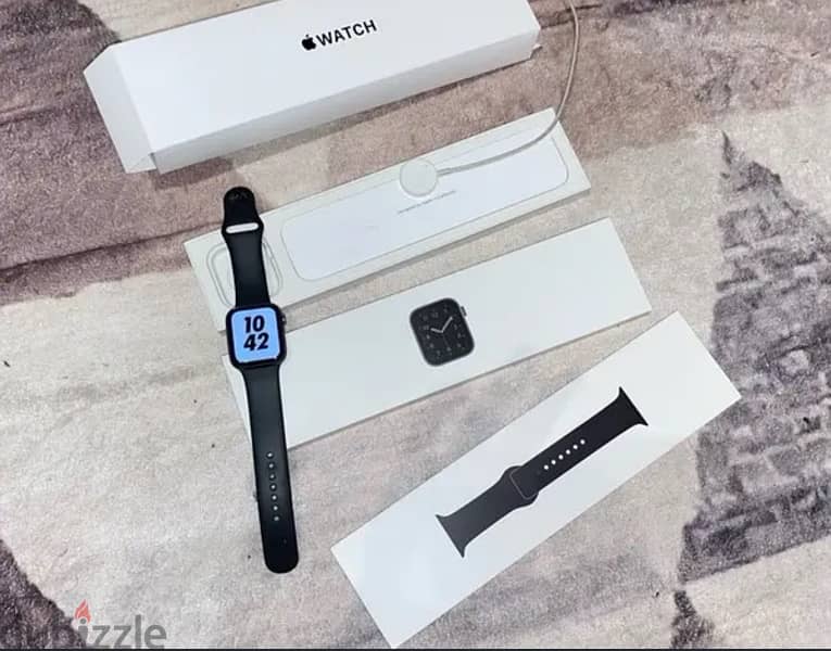 Apple Watch SE 44mm 1