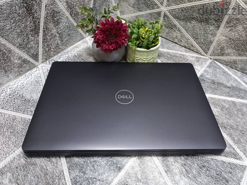 Laptop Dell Precision 3541 5