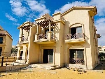 Villa TownHouse 201 m For Sale In Madinaty  F3