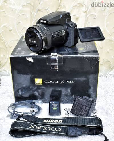 عملاقة الزووم NIKON COOLPIX P900 زووم 83X ما يعادل بعد بؤري 2000mm