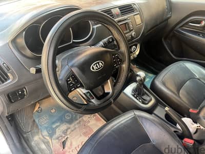 Kia Rio 2013 top line