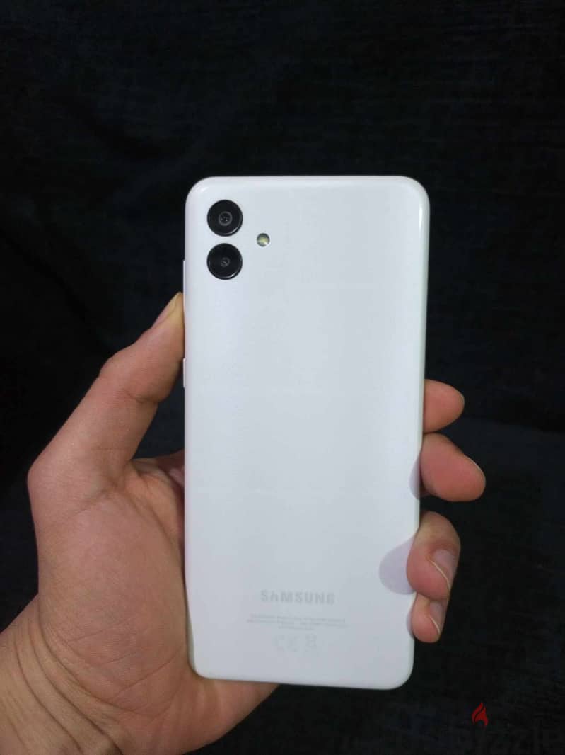 Samsung a04 كسر زيرو كالجديد تماما 1