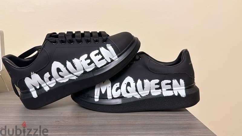 Alexander Mcqueen 0