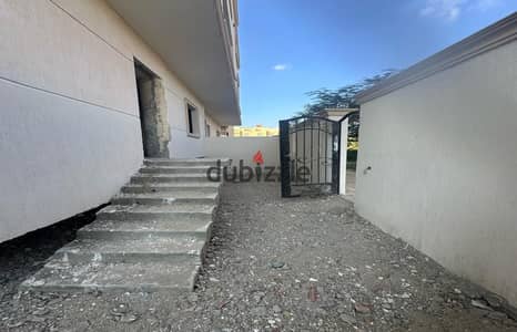 Apartment with Garden For sale 170m in Shorouk City