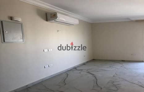 Apartment 135 SQM with Kitchen and ACs for rent in Hyde park new cairo