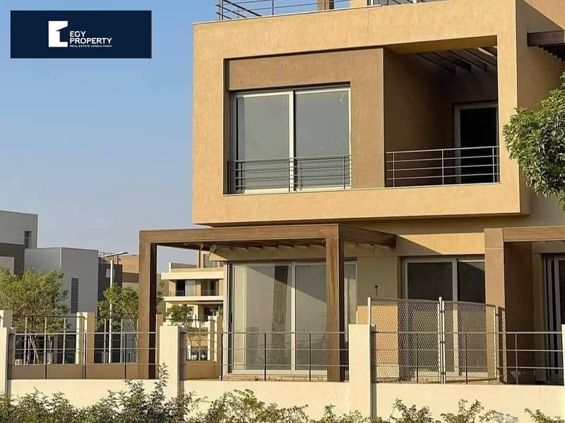 Lowest Price for Twin Villa For sale in Palm hills New Cairo Ready to Move Under Market Price 0