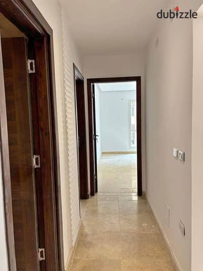 In the Fifth Settlement, an apartment for sale, immediate delivery, 155 square meters, with a 20% discount and installments up to 7 years without inte