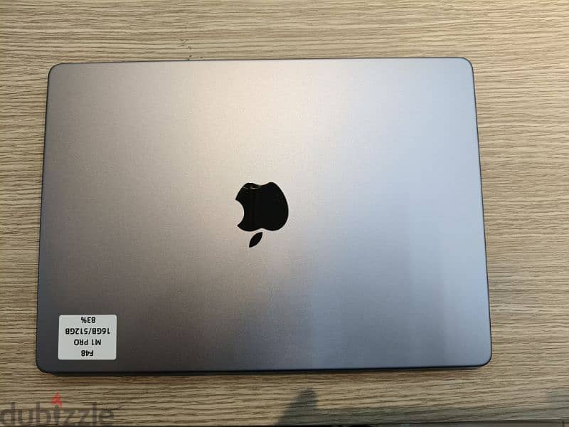 Macbook M1 pro 16GB 512SSD 1