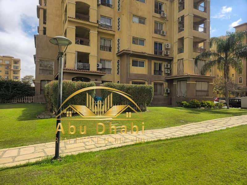 Apartment type "300" for sale in cash in Madinaty 158 sqm area and 60 sqm garden in B1 Distinctive garden view 0