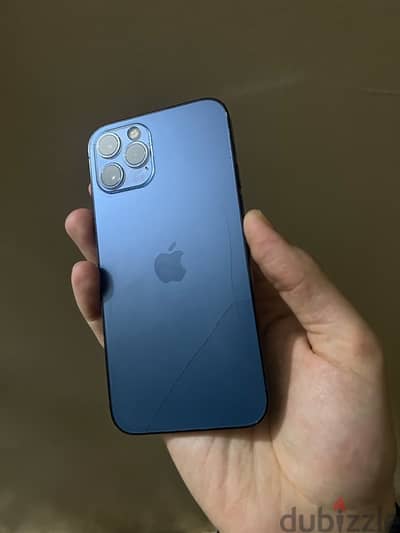 بسعر مميز iPhone 12 pro 256g