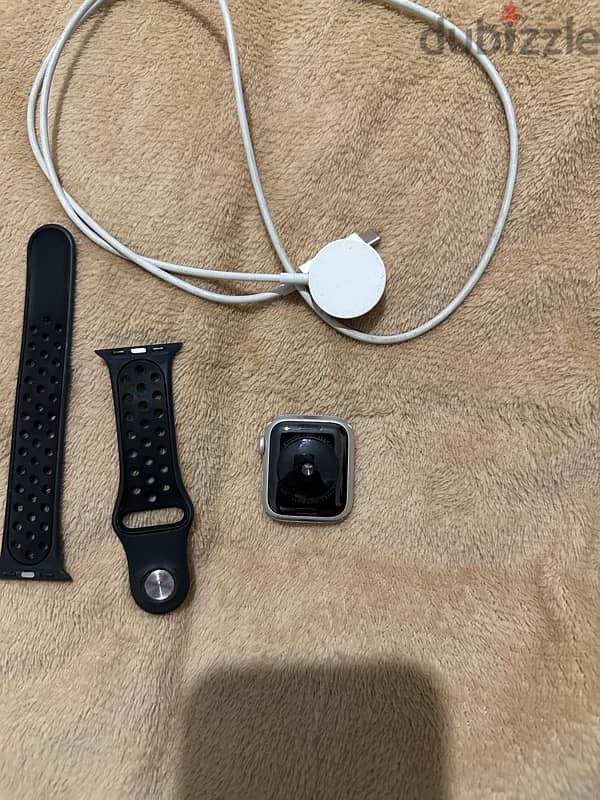 Apple Watch SE 40mm ابل واتش 0