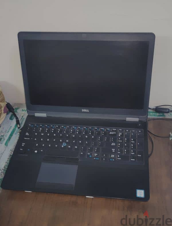 Dell Latitude E5570 3