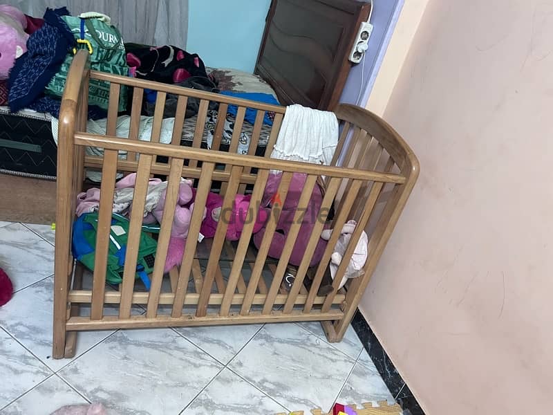 kids bed. 5