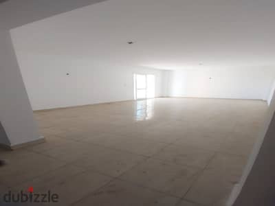 Apartment for rent in the best phases of Madinaty, 135 square meters, minutes from the Open Air Mall and Gate 2, company finishing, fifth floor, not t