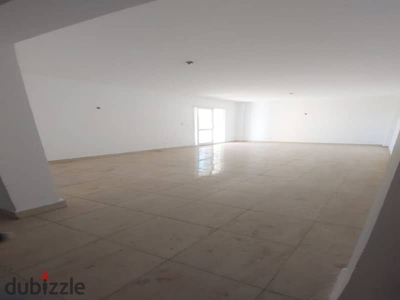 Apartment for rent in the best phases of Madinaty, 135 square meters, minutes from the Open Air Mall and Gate 2, company finishing, fifth floor, not t 0