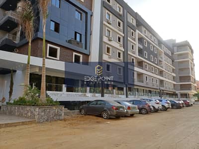 Shop for sale, 107 m, super deluxe finishing, with a down payment of 600,000 and installments over 5 years, in the Central Plateau, in front of the Ea