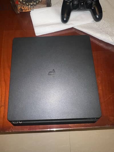 playstation 4 slim