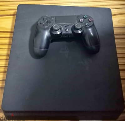 PlayStation 4 slim 1000