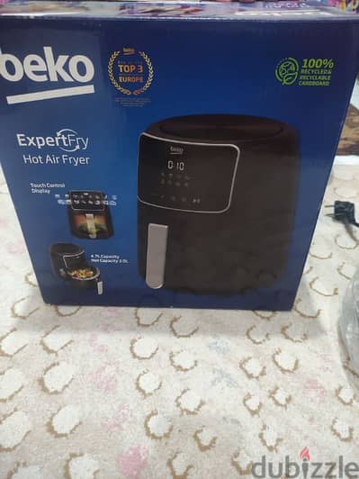 Air Frier beko استعمال مرتين بس بالكرتونه والضمان  وهنزل ف سعرها الف ج