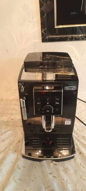 De'Longhi coffee machine never used