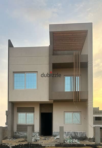 Villa for sale, immediate delivery, 3 minutes from Waslet Dahshur, in front of the entrance to Zayed 5