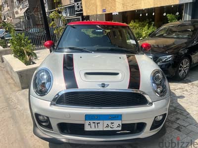 The only one in Egypt MINI John Cooper Works 2013 / 13000km only