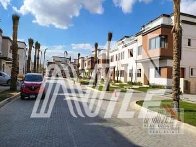 Townhouse 225m For Sale At Azzar2 New Cairo View Landscape Very Prime Location Attractive Price Delivery Sooon