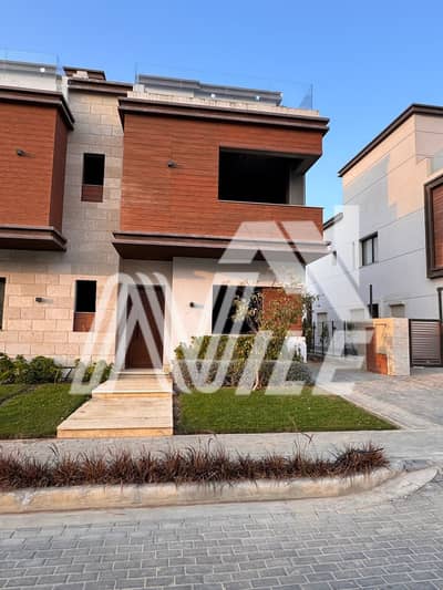 Townhouse Corner 240m For Sale At Azzar 1 New Cairo View Landscape Very Prime Location Attractive Price Delivered