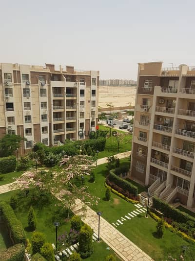 Apartment for Sale in B7 - Group 72 - 82m - Garden View - Near Madinaty Club & Champs-Élysées - Prime Location & Great Price - EGP 3.8M