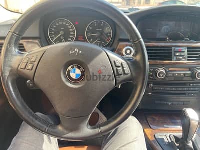 BMW 320 2008