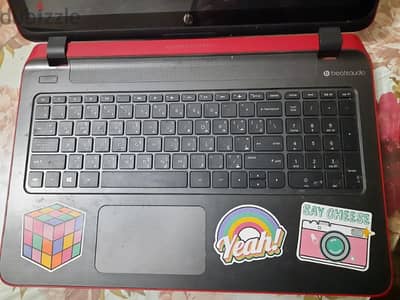 Laptop HP pavilion Quad Core  لاب توب اتش بي لون أحمر