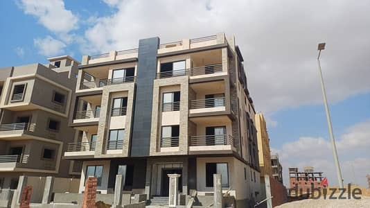 Apartment for sale 215m in Beit Al Wat Fifth Settlement, directly from the owner, with a cash discount, near to Mivida compound and AUC 5th settlement