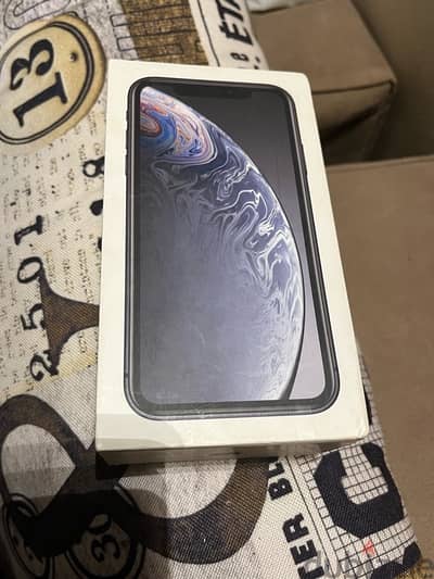 iphone xr 64GB