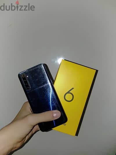 Realme 6 - Mediatek 90 - Ram 4 - Storage 128