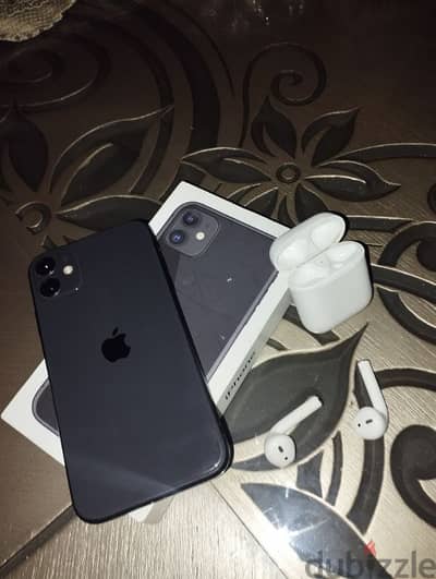 آيفون 11 + سماعة AirPods بحالة ممتازة للبيع