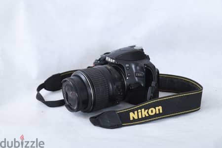 كاميرات nikon مستعمل استعمال خفيف