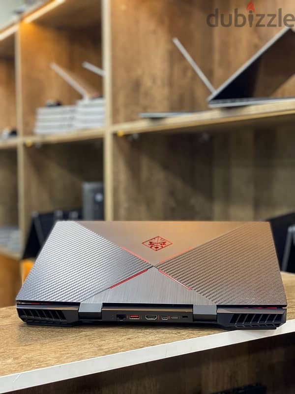 HP OMEN 15 1