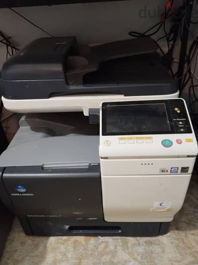 للبيع: طابعة Konica Minolta bizhub C252