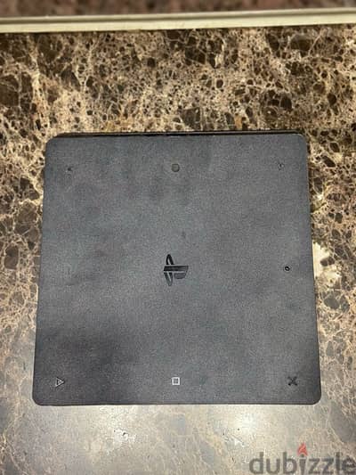 PlayStation 4 slim