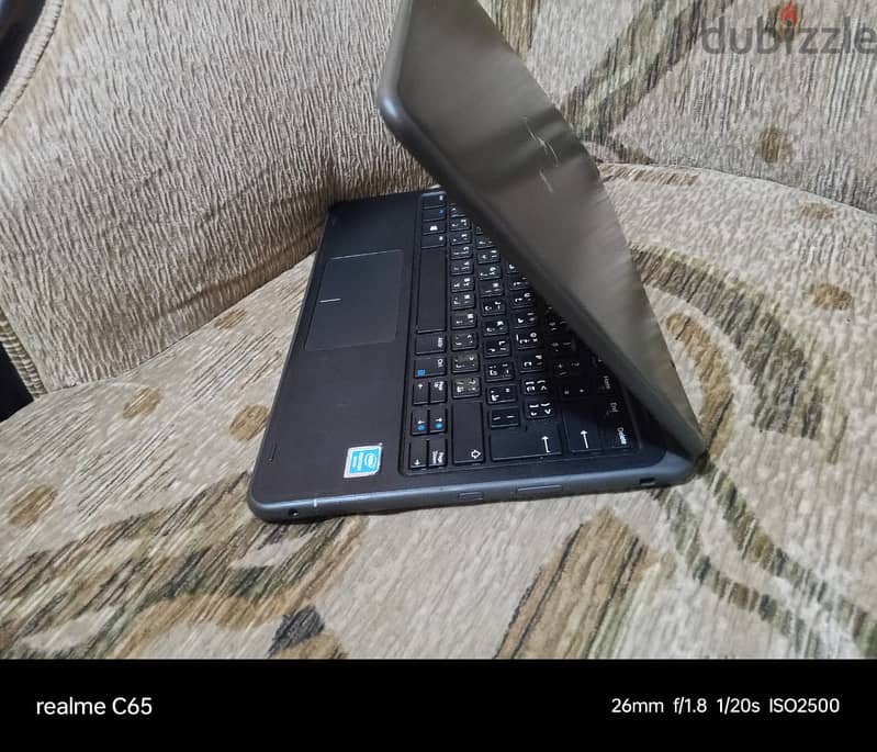 Dell Latitude 3190 2x1 لاب و تابلت فى نفس الوقت x360 5