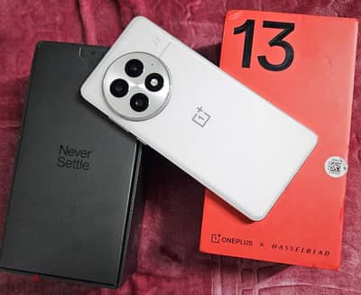 Oneplus 13 5G 256/12 فتح كرتونه حاله ممتازه وتربروف معفي من الضرائب