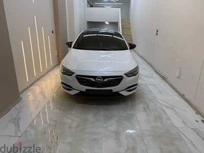 Opel Insignia 2020 Exclusive Zero كاش وتقسيط وللبدل