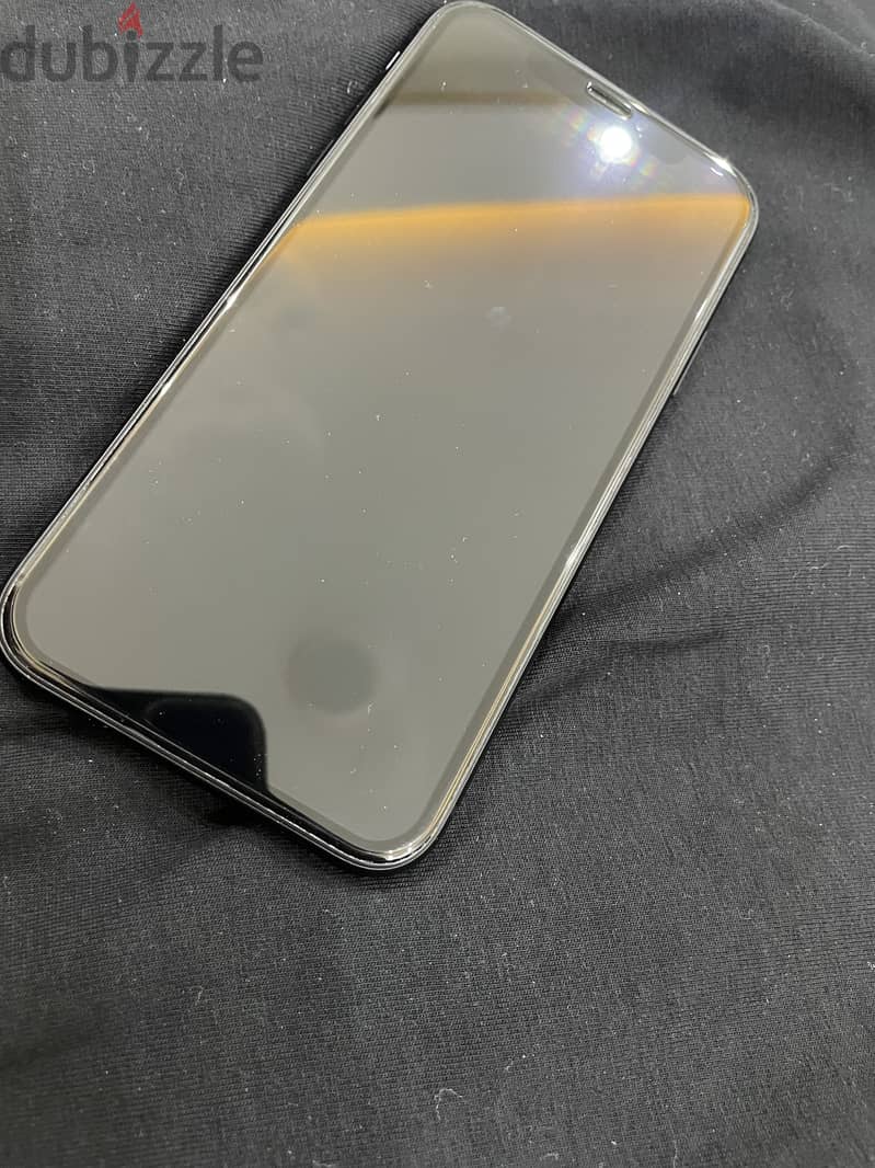 iPhone XR (64GB) refurbished (USA)  in excellent condition 6